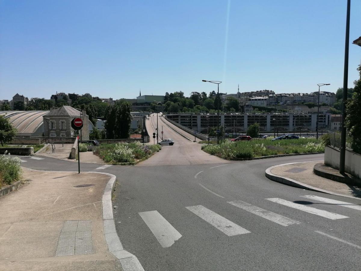 Proche Gare Et Centre-Ville De Poitiers Emplacement Ideal Exteriér fotografie